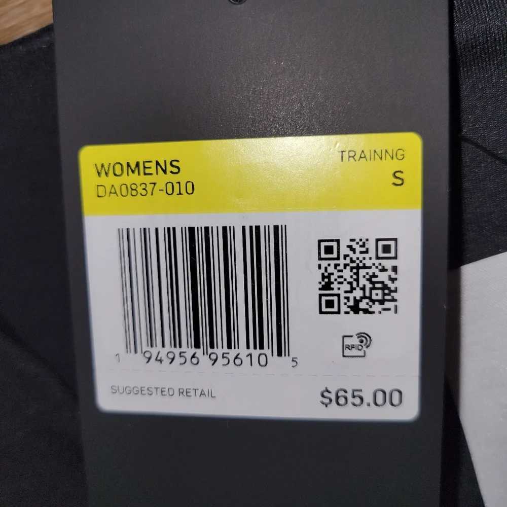 Nike Yoga Luxe High Waisted Shorts - Women's Size Small DA0837-010 New